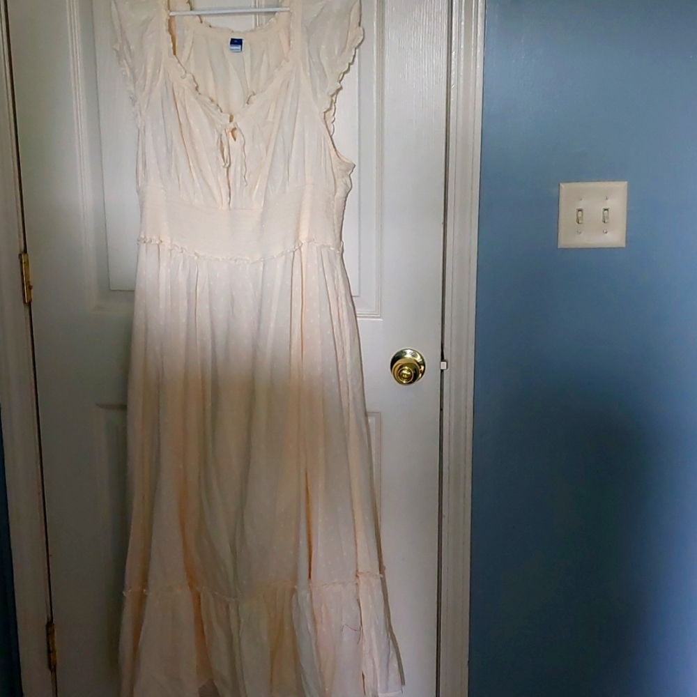 Beautiful cream maxi dress